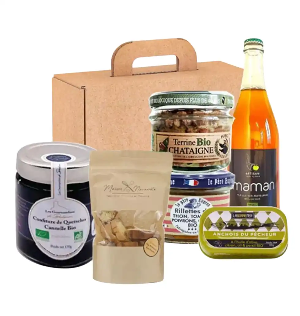 Organic Flavor Journey Gift Basket