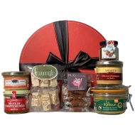 Gourmet Delights Gift Ensemble